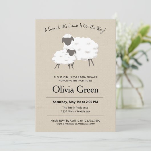Een zoete kleine Lamb Baby shower uitnodiging (Staand voorkant)