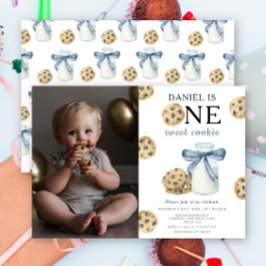 Een zoete koekje en melk eerste verjaardag kaart