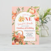Een zoete perzik zomerfruit eerste verjaardag kaart (Staand voorkant)
