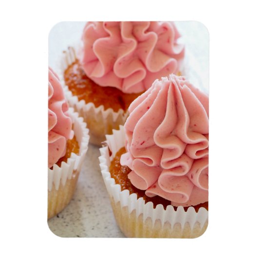 Een zoete Treat Cupcake met roze Bevroren Magneet (Verticaal)