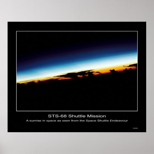 Een zonsopgang gezien vanuit de Space Shuttle Ende Poster (Voorkant)