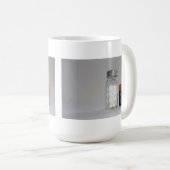 Een zout en batterij koffiemok (Voorkant rechts)