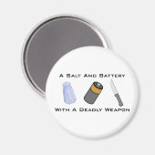 Een zout en batterij met een dodelijk wapen magneet (Voorkant / Achterkant)