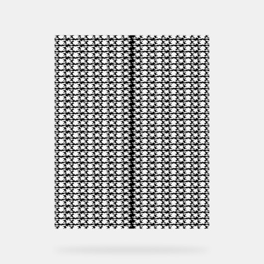 Een zwart-wit foto van een patroon acryl bord (Voorkant)