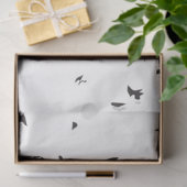 Een zwart-wit foto van een zwerm vogels tissuepapier (Geschenk)