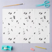 Een zwart-wit foto van een zwerm vogels tissuepapier (Craft)