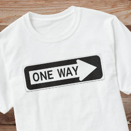 Een zwart-wit straatnaambord t-shirt