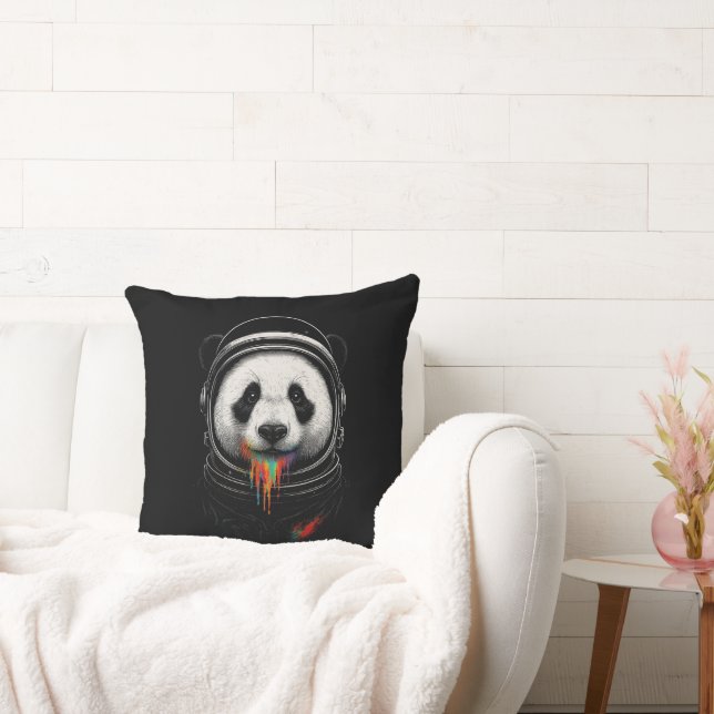 Een zwart-witte panda in een ruimtepak kussen (Bank)