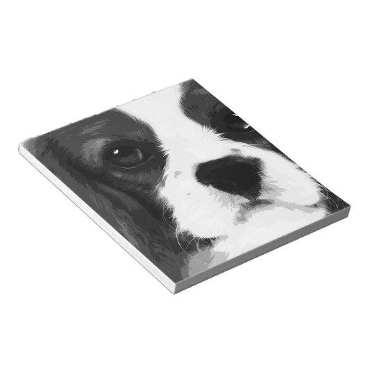 Een zwarte en witte Cavalier koning charles spanie Notitieblok (Schuin)