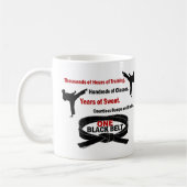 ÉÉN zwarte gordel 1 KARTE T-SHIRS EN APPAREL Koffiemok (Links)