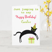 Een zwarte kat met een gekke verjaardagskaart kaart (Gele Bloem)