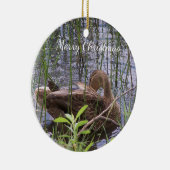 Eend die zich in het riet wast keramisch ornament (Rechts)