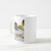 Eend in een theekopje koffiemok (Voorkant links)