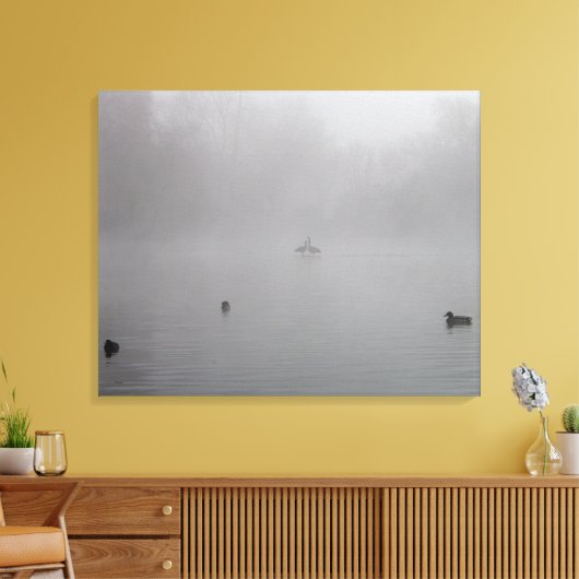 Eenden op een mistig meer canvas afdruk (Insitu (Woonkamer))