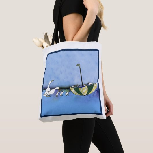 Eenden op parade Carry-all Tote Bag (Dichtbij)