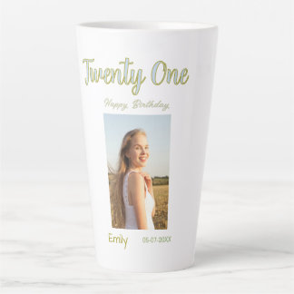 eenentwintigste verjaardag groene foto ombre meisj latte mok
