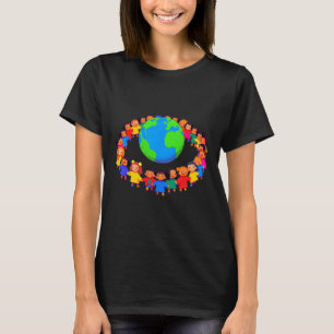 Eenheid over de hele wereld - Kinder handen houden T-shirt