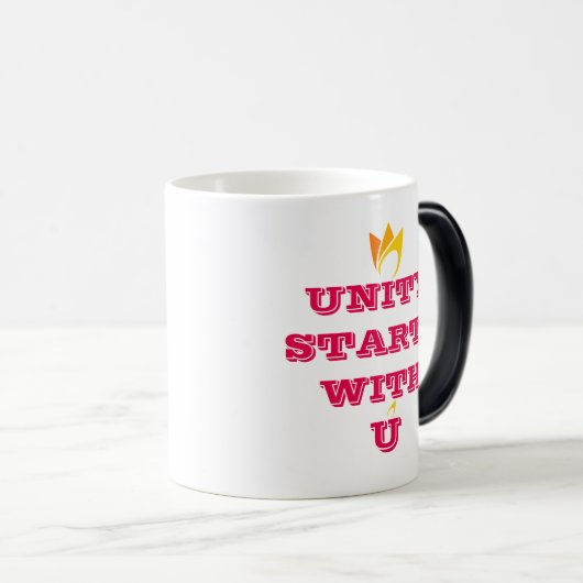 EENHEID START MET U (geel tot oranje vuur) & Logo Magische Mok (Voorkant rechts)