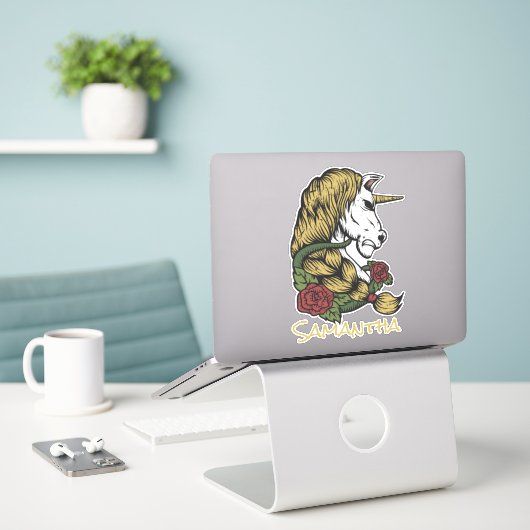 Eenhoorn Goud Roos Sticker (Laptop op bureau)