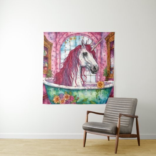 Eenhoorn in de badkuip Tapestry Wandkleed (In situ)