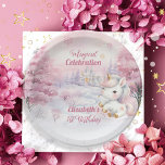 Eenhoorn Magische Viering 1e Verjaardagsfeest Papieren Bordje<br><div class="desc">We weten dat je niet kunt wachten om de verjaardag van je kleintje te vieren en dit winterseizoen gethematiseerd "Magical Celebration" ontwerp viert je kleintje in glorieus roze! Een schattige kleine eenhoorn is helemaal uitgedost in haar roze en goudkleurige finest tegen een besneeuwde, sterrenroze en bleke lavendelachtergrond. De mooie roze...</div>