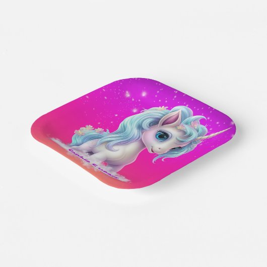 Eenhoorn op roze levendige hemel papieren bordje (Gebogen)