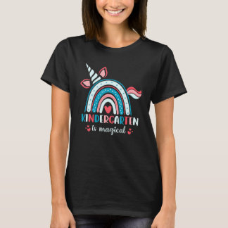 Eénhoorn Regenboog Kleuterschool Is Magisch Eerste T-shirt