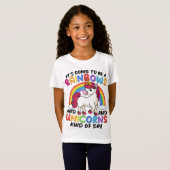 Eenhoorn Schattigee grillige grappige regenbogen e T-shirt (Voorkant volledig)