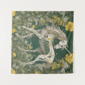 Eenhoorn Skelet in de Gele Bloemen Wandkleed (Voorkant (horizontaal))