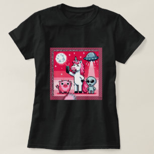 Eenhoorn UFO Selfie: Vierkant Land (Pixel Art) #2 T-shirt