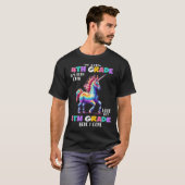 Eenhoorn zo lang 4e graad kijk uit 5e graad hier t-shirt (Voorkant volledig)