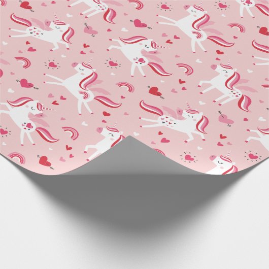 Eenhoorns met regenbogen en harten, roze cadeaupapier (Hoek)