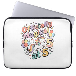 Eenhoring Officieel Magisch op 5 Whimsische Witte  Laptop Sleeve