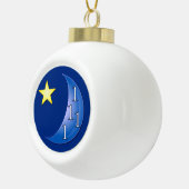 Eenmaal in een blauwe maan keramische bal ornament (Rechts)