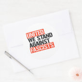 Eensgezind zijn we tegen fascisten ronde sticker (Envelop)