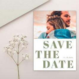Eenvoudig 1 foto minimalistische Sage Green bruilo Save The Date