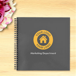 Eenvoudig aangepast bedrijfslogo en tekst grijs notitieboek