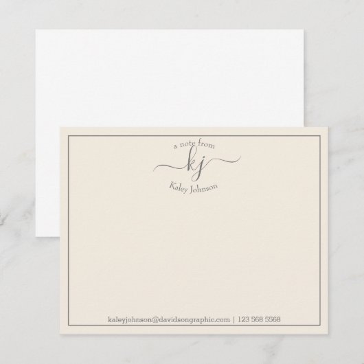 Eenvoudig artikelscript op het bureau van de notit bedankkaart (Voorkant / Achterkant)