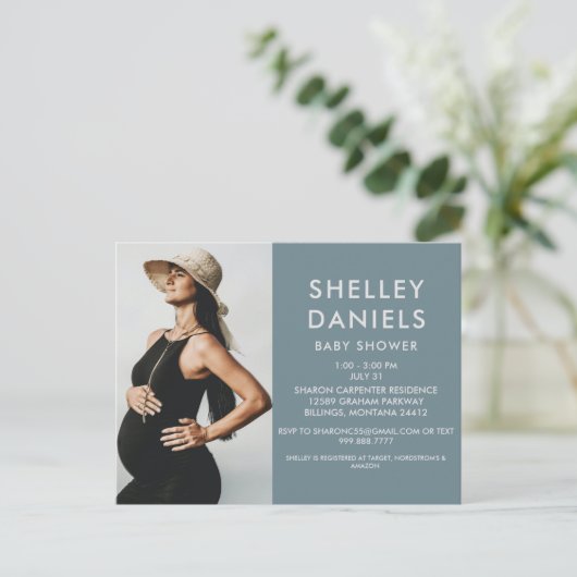Eenvoudig Baby shower B/W-fotoblauw Uitnodiging Briefkaart (Staand voorkant)