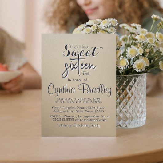 Eenvoudig beige lieve zestien verjaardagsfeestje kaart