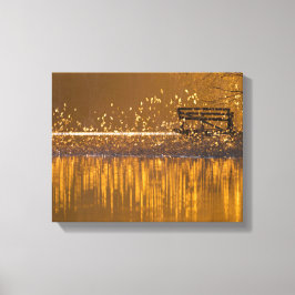 Eenvoudig bij het meer in het gouden licht canvas afdruk