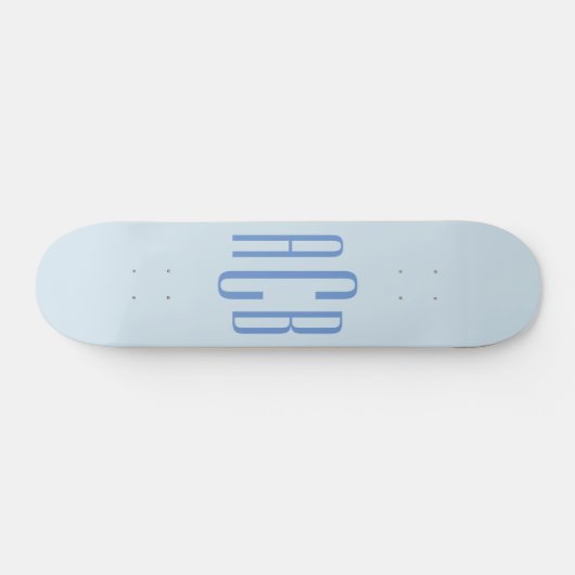 Eenvoudig Blauw Drie Lettermonogram Persoonlijk Skateboard (Horizontaal)