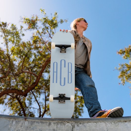 Eenvoudig Blauw Driedelige Monogram Persoonlijk Skateboard (Buiten 1)