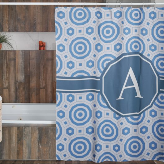 Eenvoudig blauw en wit modern geometrisch monogram douchegordijn