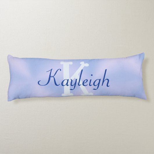 Eenvoudig blauw geborsteld metaal en glitter monog lichaamskussen (Achterkant)