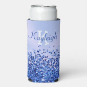 Eenvoudig blauw geborsteld metaal en glitter monog seltzer blikjeskoeler (Seltzer Voorkant)
