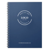 Eenvoudig blauw Minimalistisch Custom Logo Branded Notitieboek (Voorkant)
