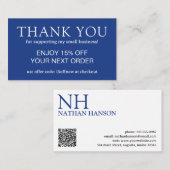 Eenvoudig blauw monogram modern kortingskaartje (Voorkant / Achterkant)