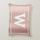 Eenvoudig Blush Pink Initiaal Monogram Accent Kussen (Achterkant (Verticaal))