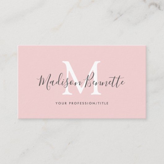 Eenvoudig Blush Pink Script Typografie Monogram Visitekaartje (Voorkant)